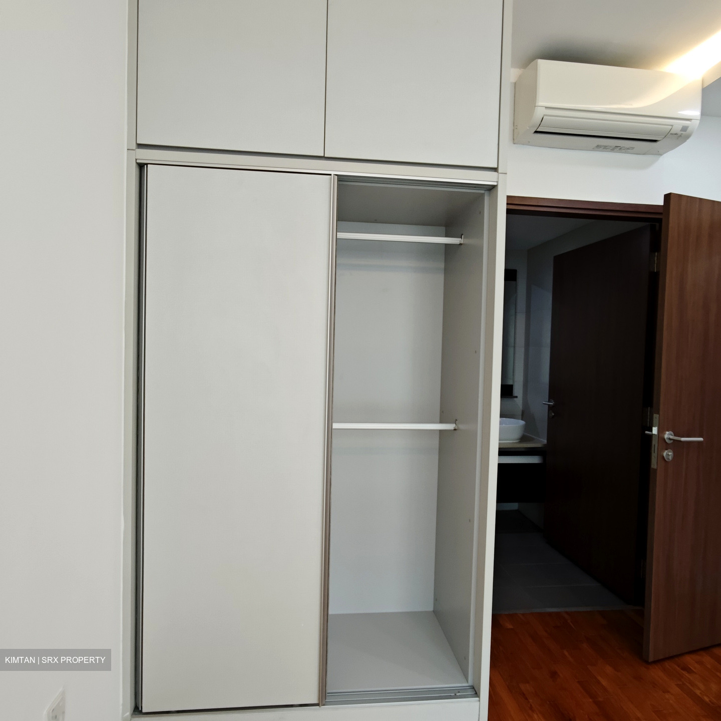 1 Canberra (D27), Condominium #610399251
